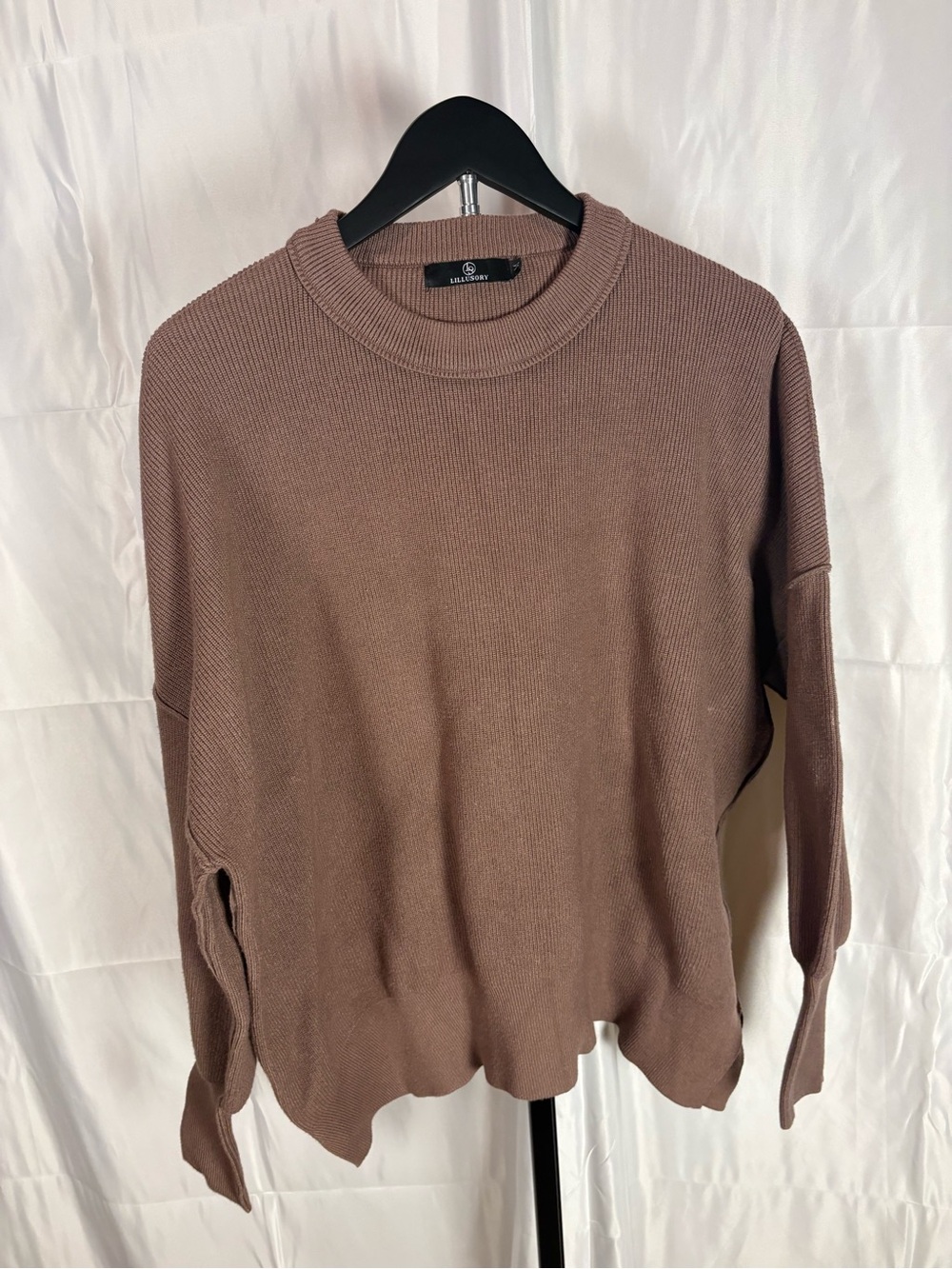 Crewneck Sweater in Dusty Taupe - Lush & Luxe